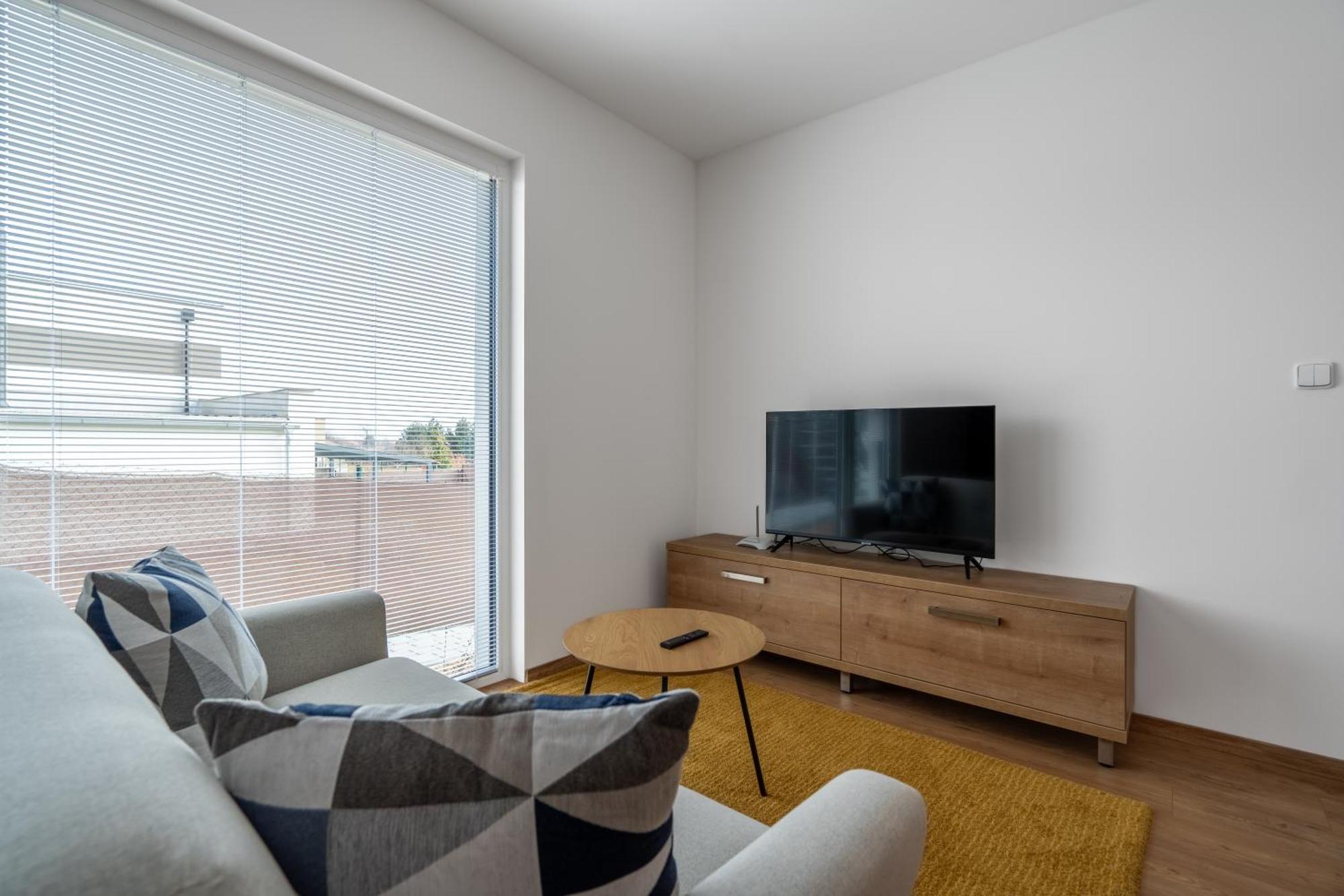 Apartmany Pustimer Exterior photo